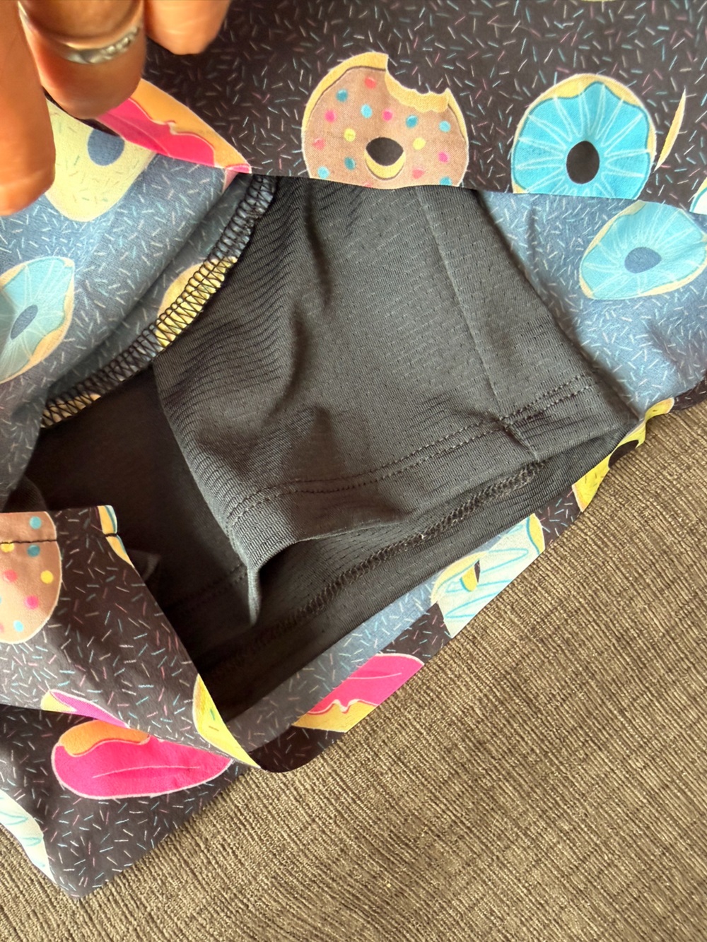 Sprints Mens Avigate 5" Fusion Short Donuts Black & Multicolor High Waist Size L - Picture 13 of 13